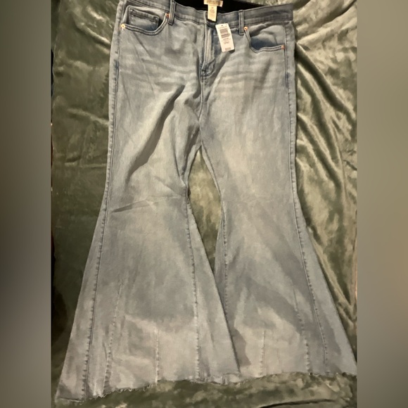 Festi Super Flare Jean Size 18T NWT OOS on Wbst bohemian boho bell bottom talls - Picture 7 of 8